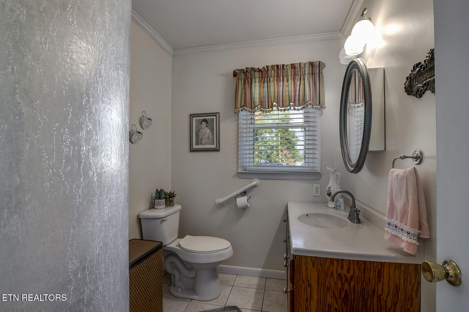 118 Cedar Drive Southeast Decatur, TN 37322 - Photo 20 of 36 20_CedarCircle_118_FullBath
