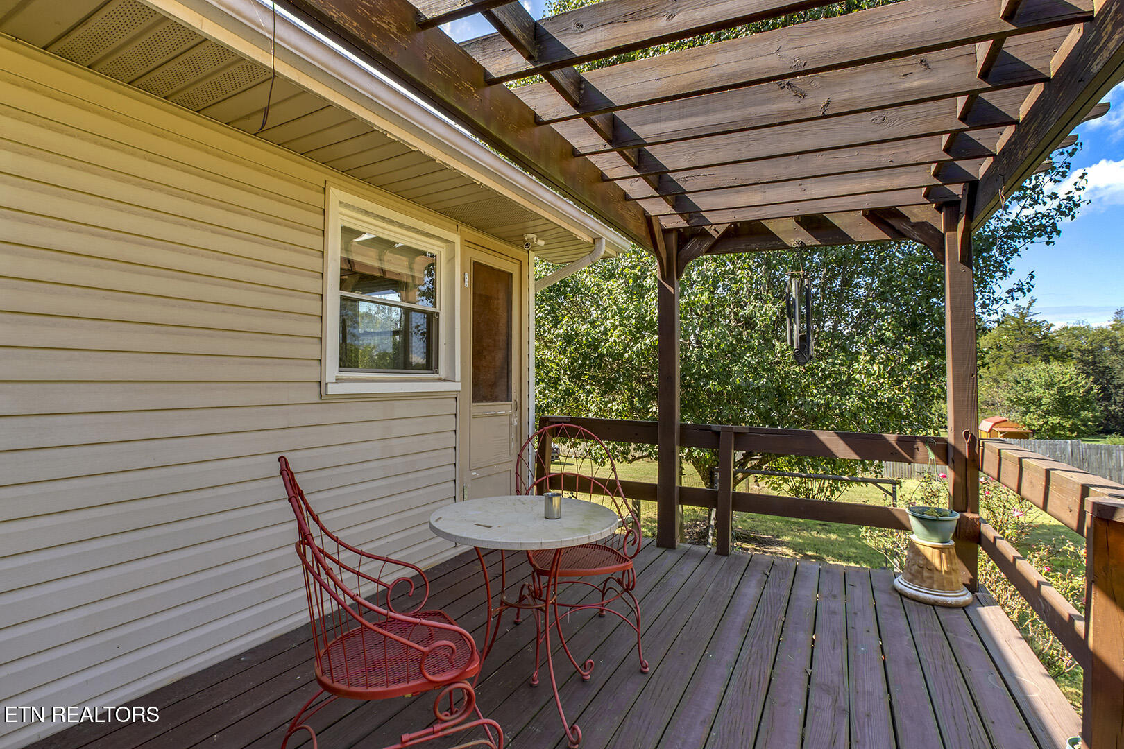 118 Cedar Drive Southeast Decatur, TN 37322 - Photo 23 of 36 23_CedarCircle_118_Deck02