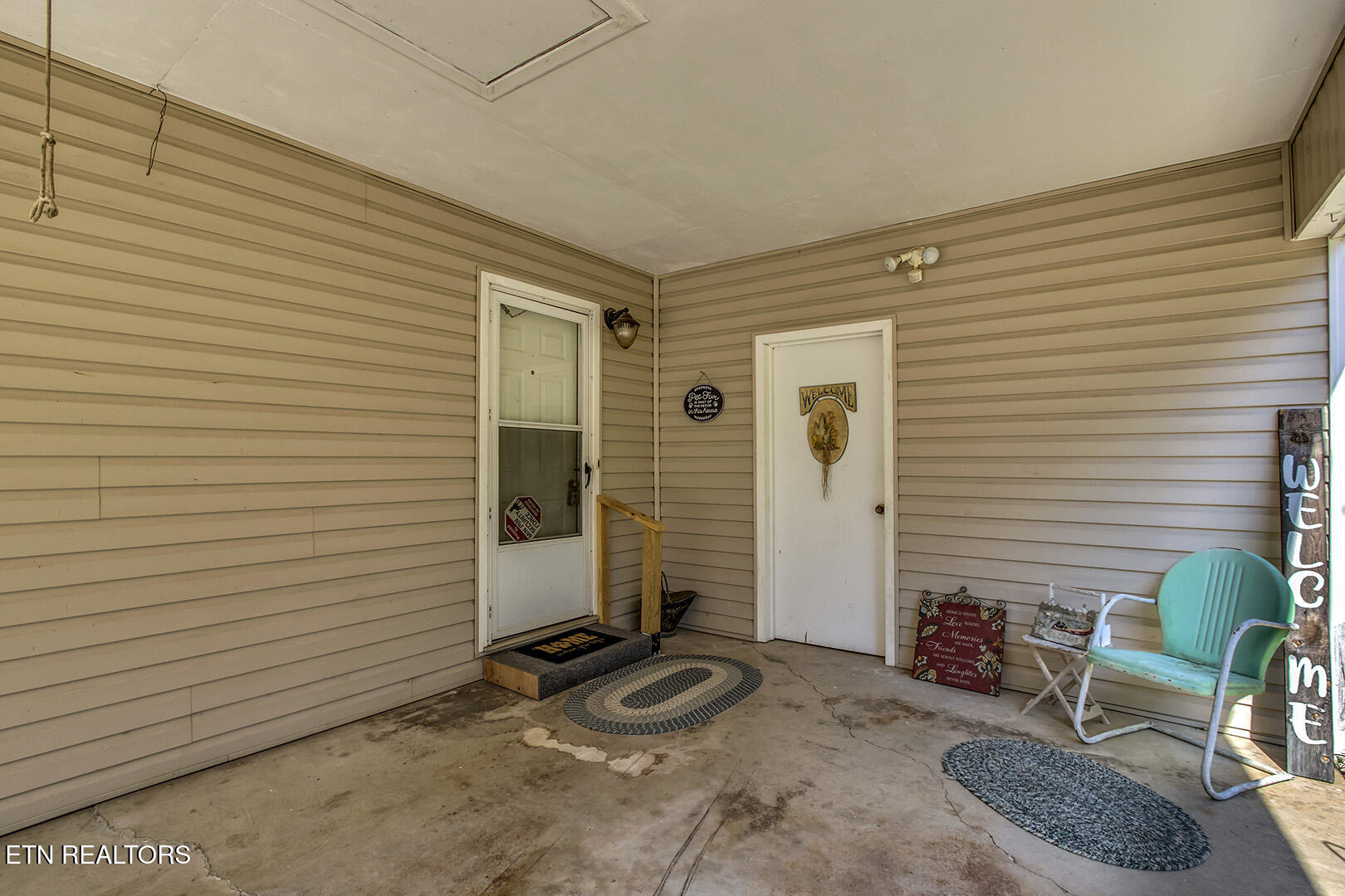 118 Cedar Drive Southeast Decatur, TN 37322 - Photo 26 of 36 26_CedarCircle_118_Kitchen-LaundryEntrie