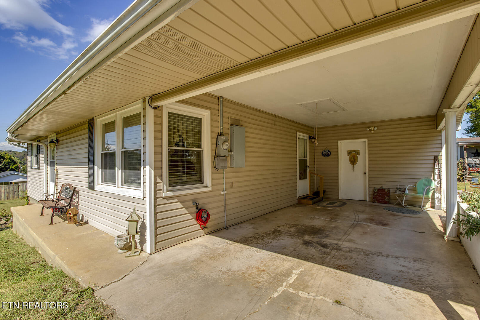 118 Cedar Drive Southeast Decatur, TN 37322 - Photo 4 of 36 04_CedarCircle_118_Carport01