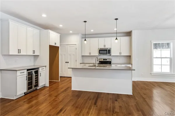 $645,000 | Undisclosed Address, Onondaga, NY 13215