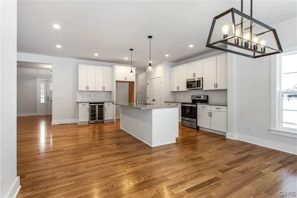 $645,000 | Undisclosed Address, Onondaga, NY 13215
