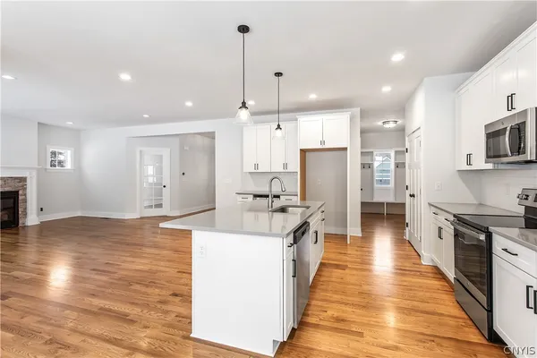 $645,000 | Undisclosed Address, Onondaga, NY 13215