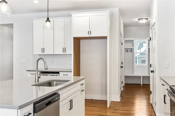 $645,000 | Undisclosed Address, Onondaga, NY 13215