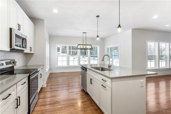 $645,000 | Undisclosed Address, Onondaga, NY 13215