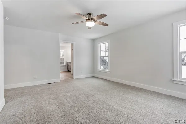 $645,000 | Undisclosed Address, Onondaga, NY 13215