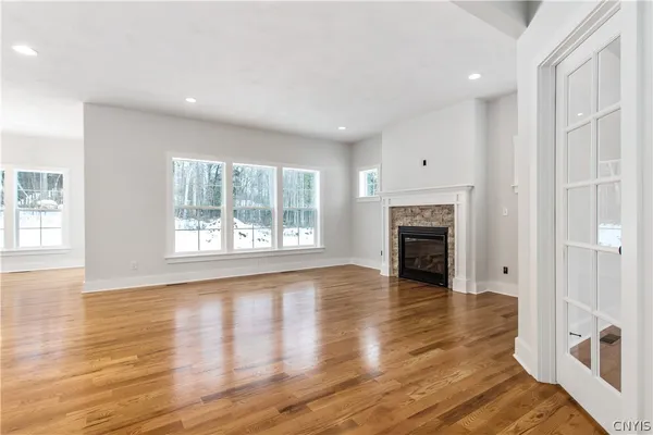 $645,000 | Undisclosed Address, Onondaga, NY 13215