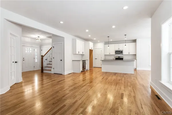 $645,000 | Undisclosed Address, Onondaga, NY 13215