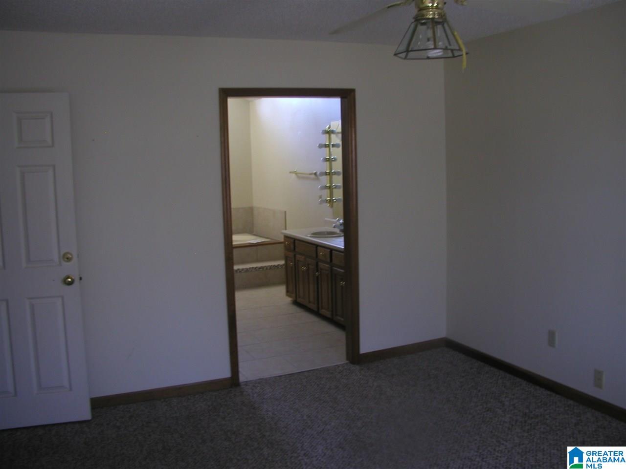 1226 Woodmont Road Anniston, AL 36207 - Photo 9 of 13