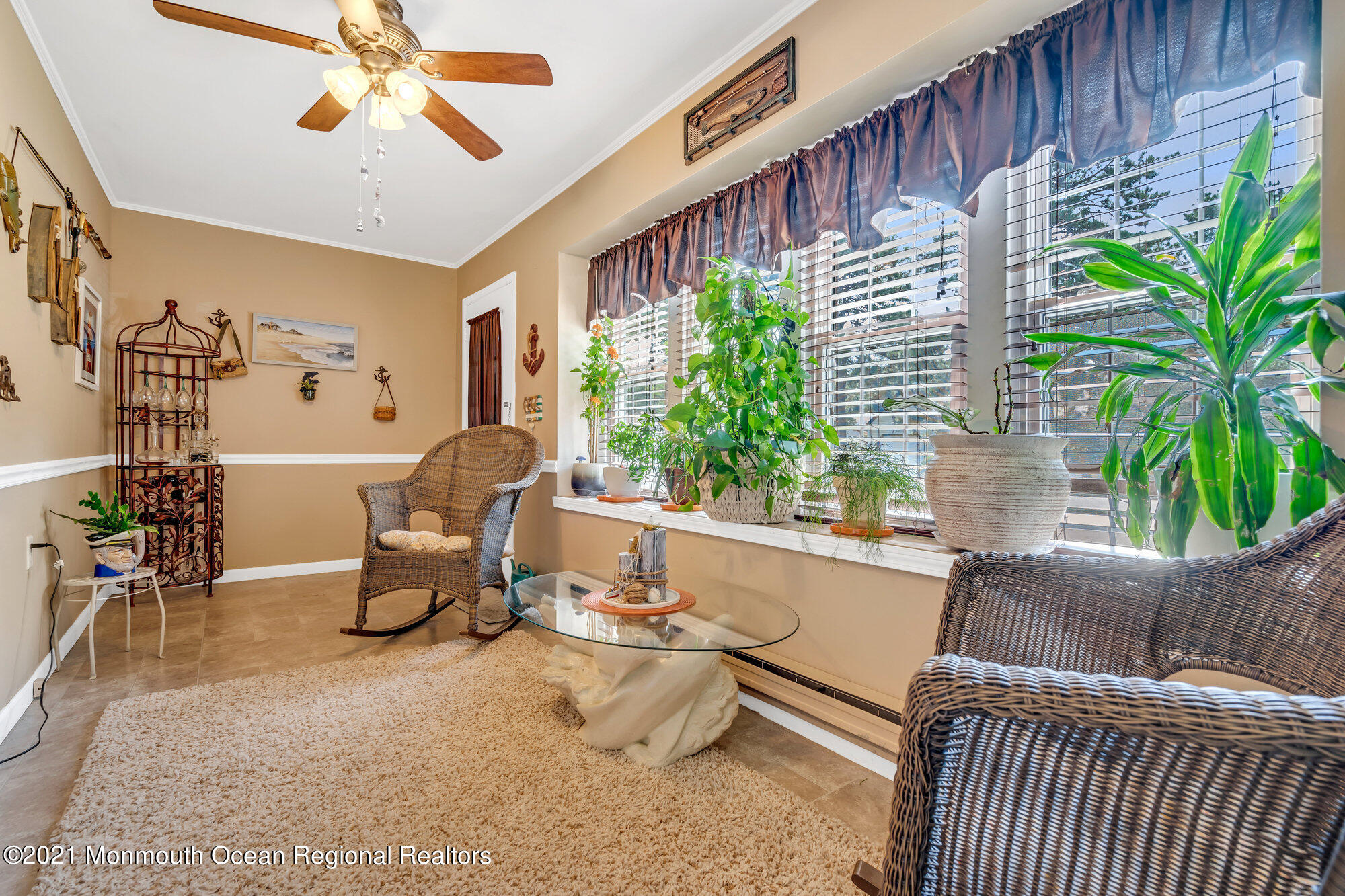 29 A Sunset Road, Unit A Whiting, NJ 08759 - Photo 12 of 40 a living room with furniture and a potted plant
