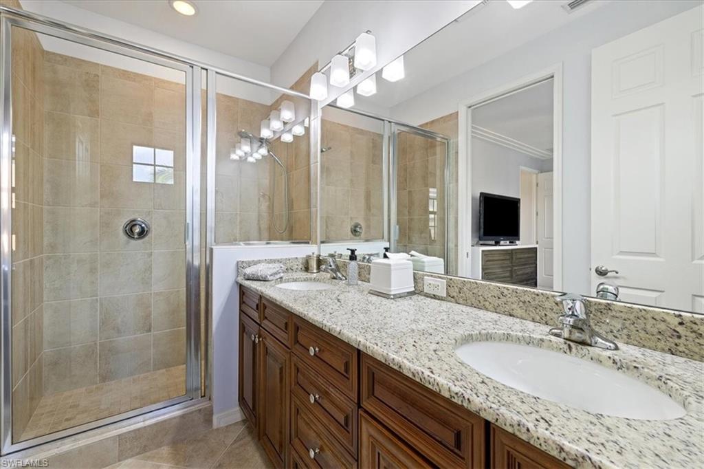 8997 Cambria Circle, Unit 201 Naples, FL 34113 - Photo 12 of 33