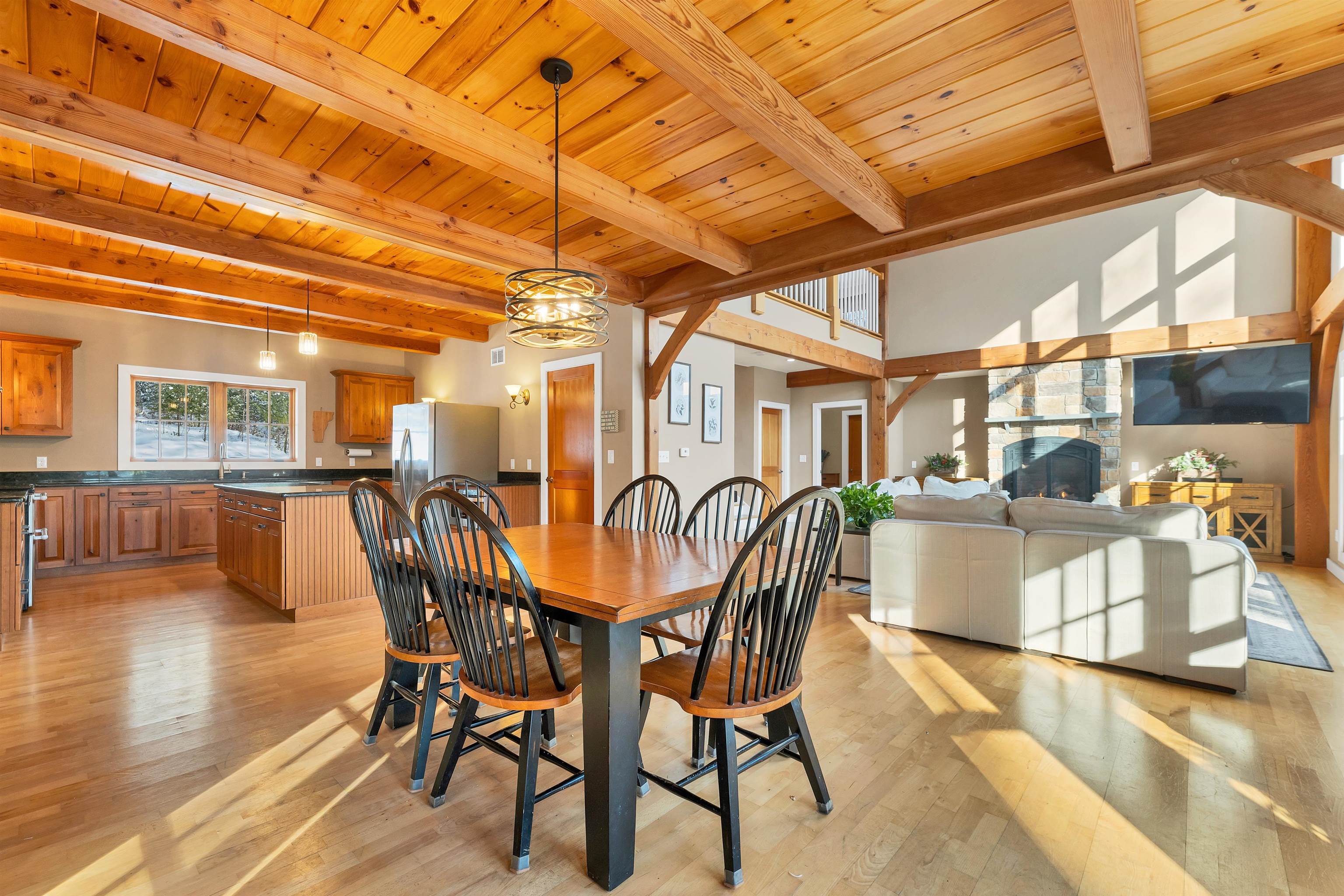 1675 Sawnee Bean Road Thetford, VT 05075 - Photo 15 of 44