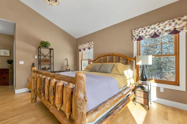 $1,100,000 | 1675 Sawnee Bean Road, Thetford, VT 05075