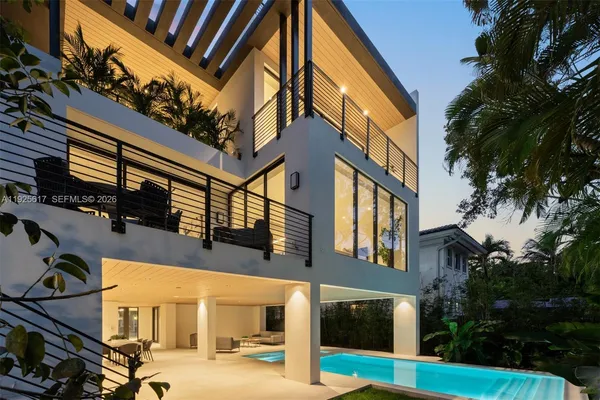 $7,750,000 | 3551 Crystal Court, Miami, FL 33133