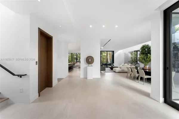 $7,750,000 | 3551 Crystal Court, Miami, FL 33133