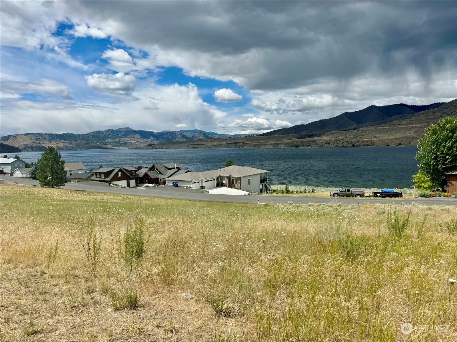 16520 Jones Road East Wilbur, WA 99185 - Photo 2 of 26 Gallery Image 2