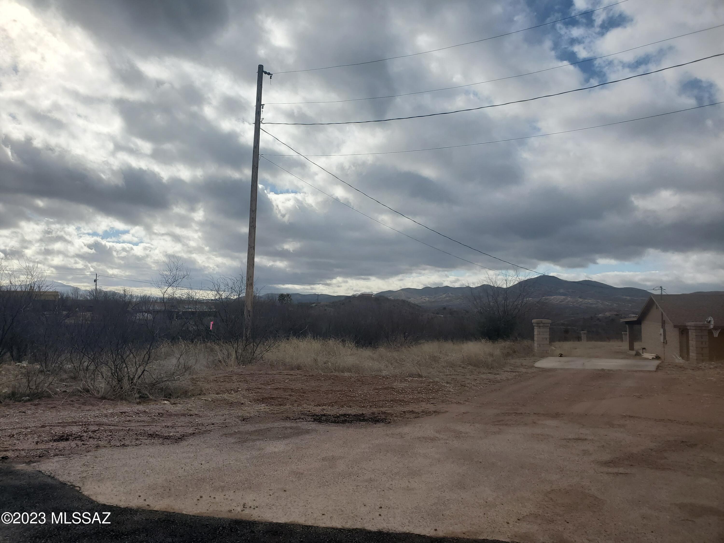 995 Cohete Court, Unit 82 Rio Rico, AZ 85648 - Photo 3 of 6