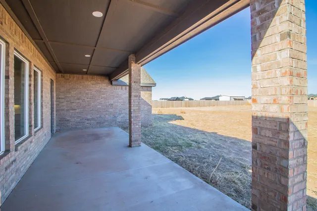 $529,999 | 2110 County Road 7820, Lubbock, TX 79423