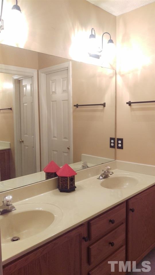 7301 Shawan Road Wendell, NC 27591 - Photo 7 of 14 Gallery Image 7