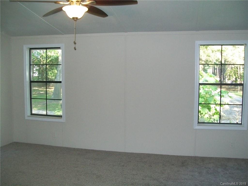 1085 North Shiloh Road York, SC 29745 - Photo 32 of 33 Gallery Image 32
