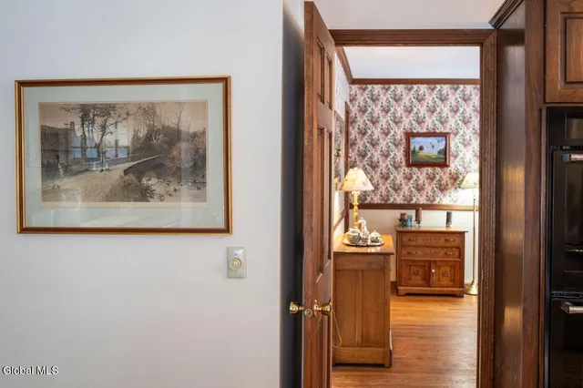 $624,000 | 96 Hunter Lane, Queensbury, NY 12804