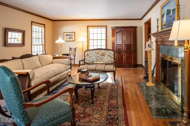 $624,000 | 96 Hunter Lane, Queensbury, NY 12804