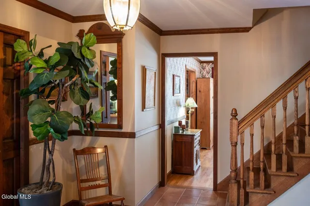 $624,000 | 96 Hunter Lane, Queensbury, NY 12804