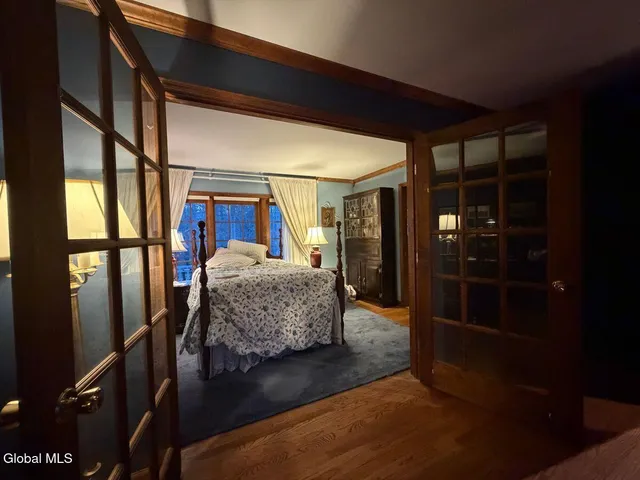 $624,000 | 96 Hunter Lane, Queensbury, NY 12804