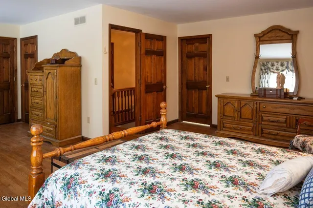 $624,000 | 96 Hunter Lane, Queensbury, NY 12804