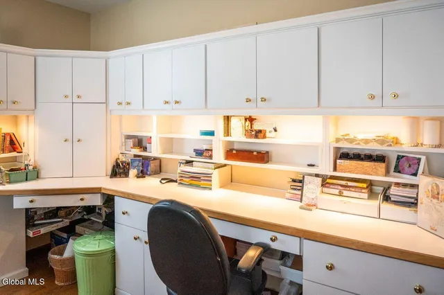 $624,000 | 96 Hunter Lane, Queensbury, NY 12804