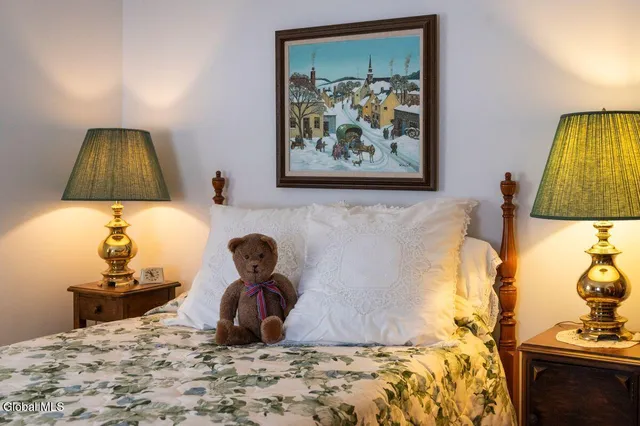 $624,000 | 96 Hunter Lane, Queensbury, NY 12804