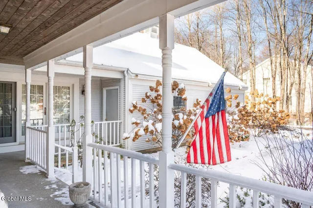 $624,000 | 96 Hunter Lane, Queensbury, NY 12804