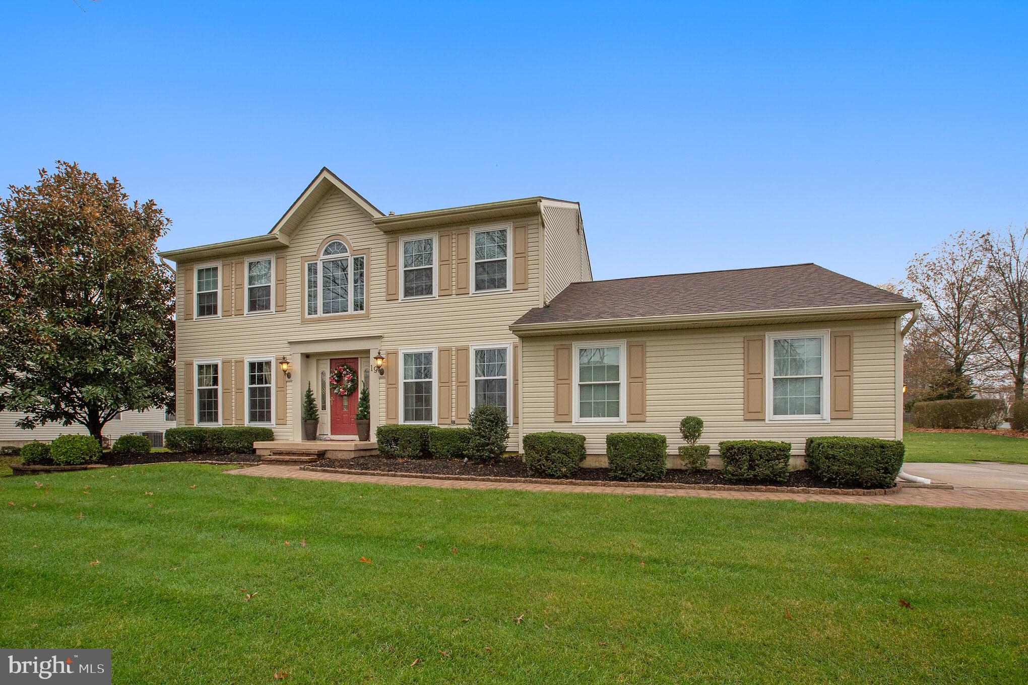 19 Persimmon Drive Sewell, NJ 08080 - Photo 3 of 29