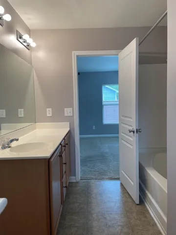 $1,900 | 8806 Shadowglen Drive, North Charleston, SC 29420