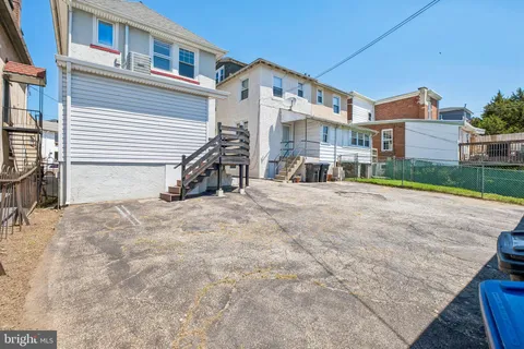 $615,000 | 105 Spring Mill Avenue, Conshohocken, PA 19428