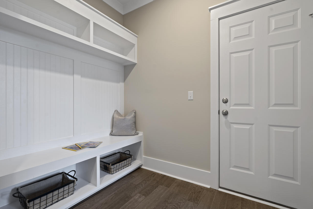 1523 Charming Nancy Road Charleston, SC 29412 - Photo 28 of 37 owners entry