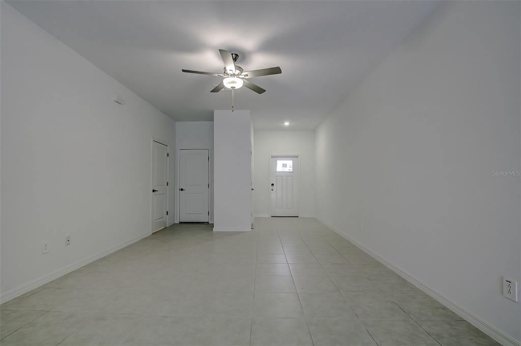 8248 Corner Pine Way New Port Richey, FL 34655 - Photo 9 of 48