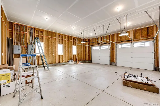 $1,249,000 | 320 South Bradbury Road, Byers, CO 80103