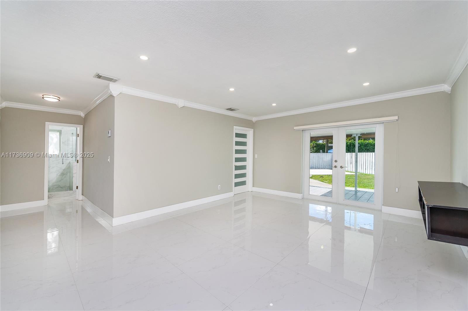 9470 Dana Road Cutler Bay, FL 33157 - Photo 15 of 24 Gallery Image 15