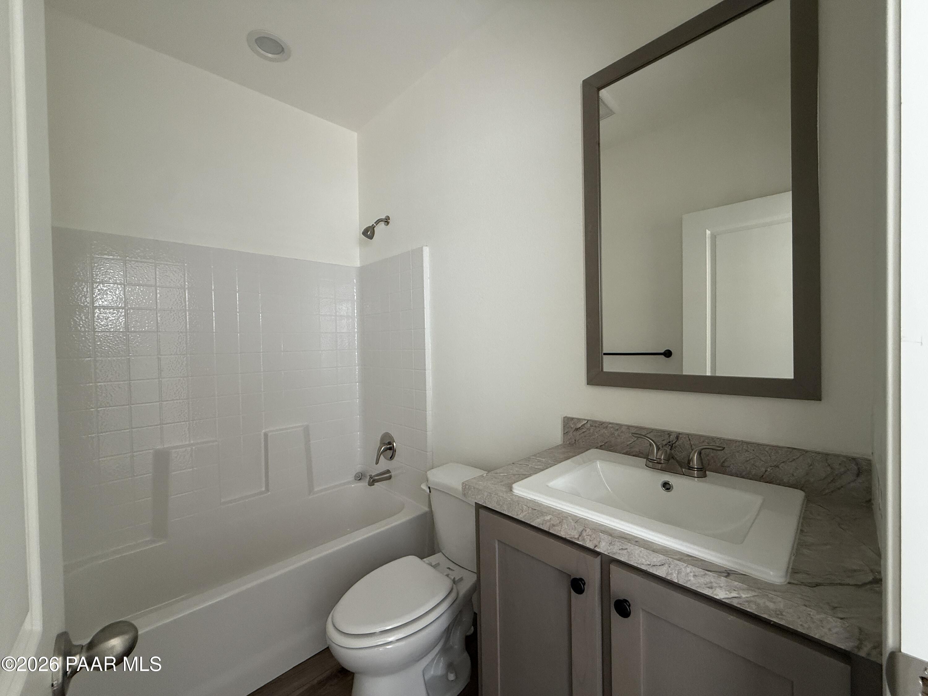 11 Antelope Run Road Paulden, AZ 86334 - Photo 15 of 19 Bathroom