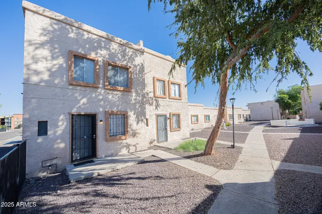 $1,295 | 4513 North 26th Drive, Phoenix, AZ 85017