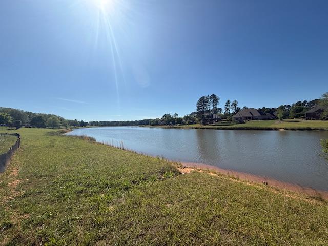 321 Gentry Run Greenwood, SC 29649 - Photo 1 of 2 Main View