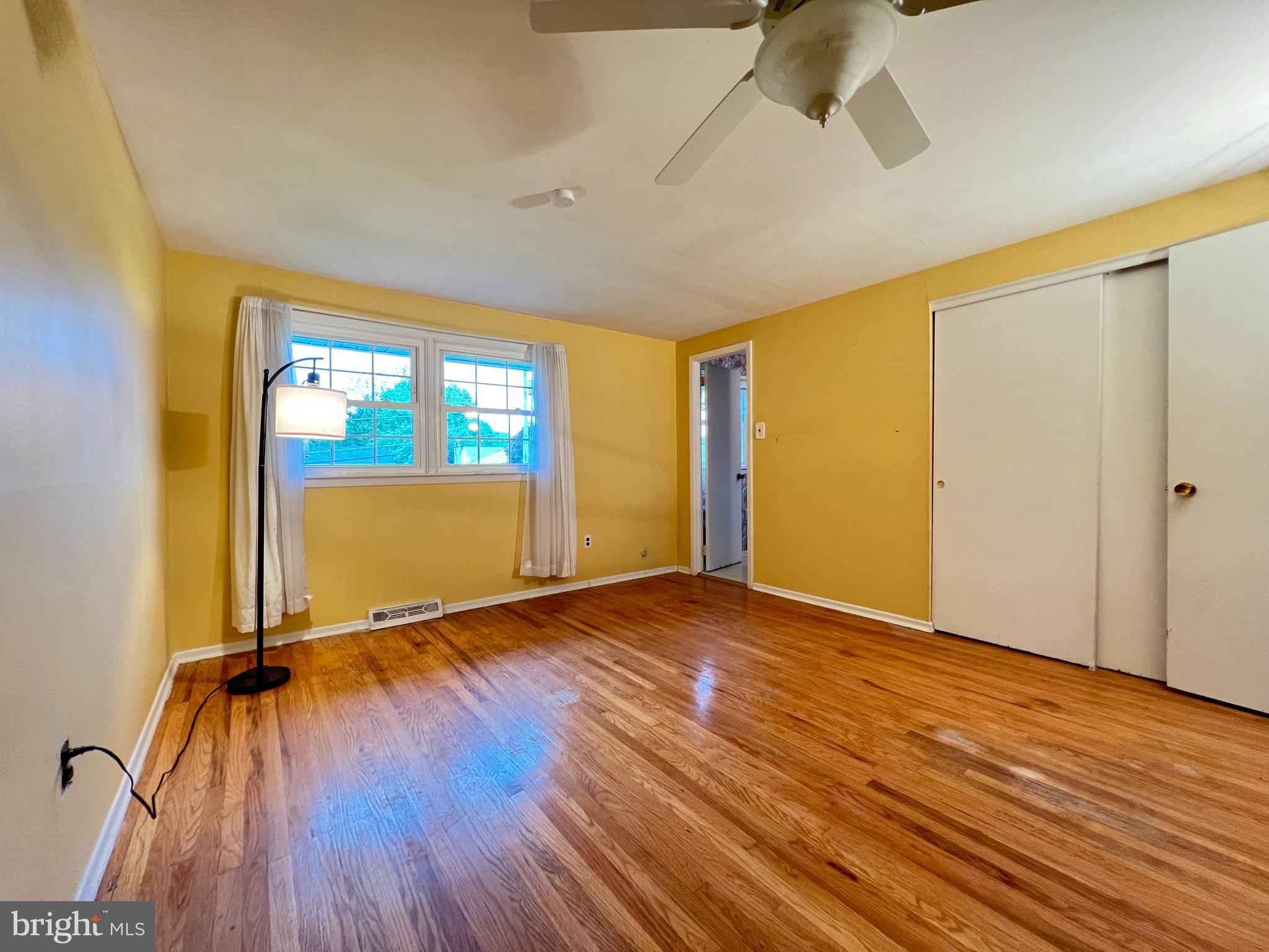 37 Latchstring Lane Hatboro, PA 19040 - Photo 20 of 35 Master Bedroom