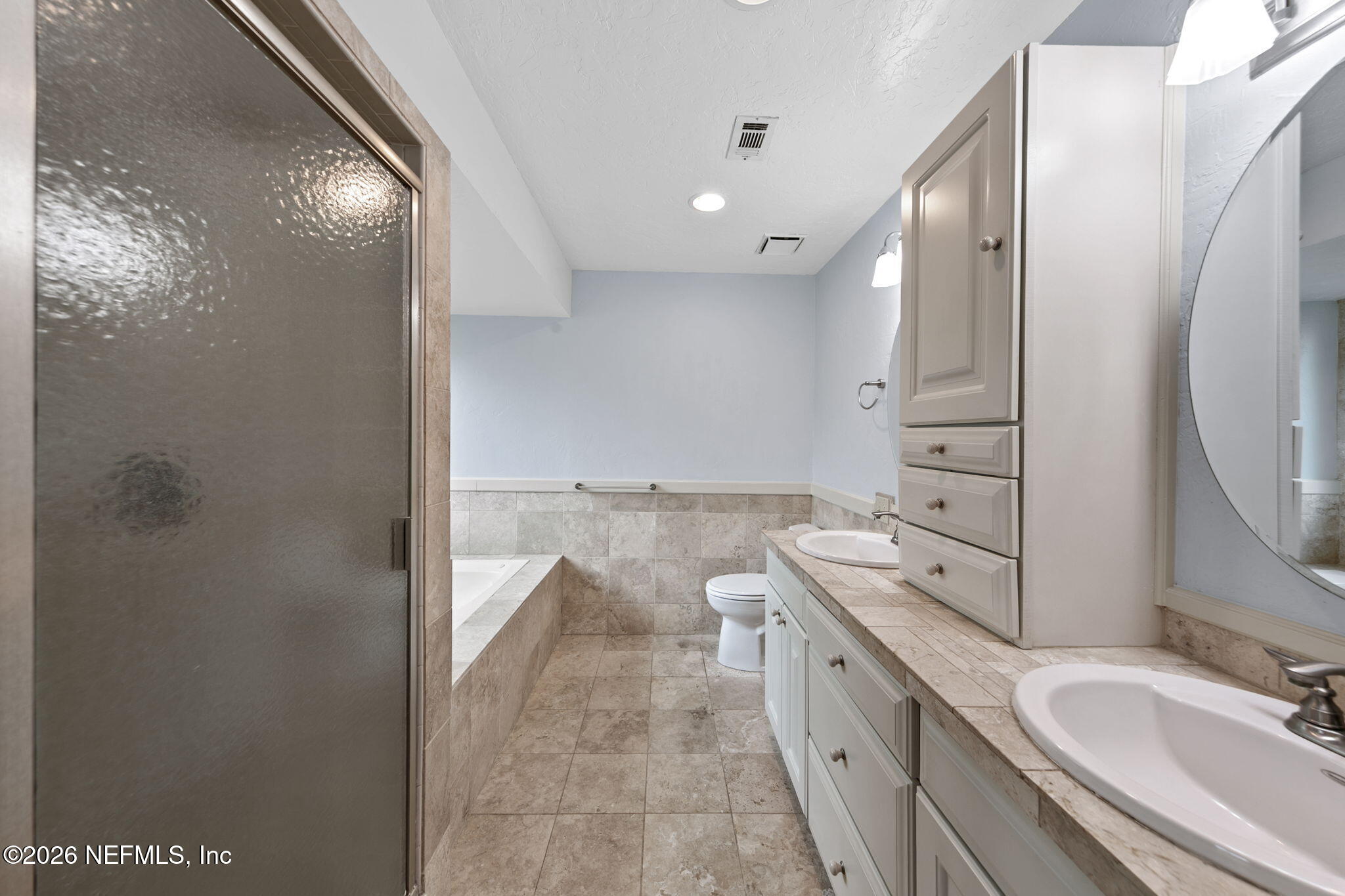 11548 Baskerville Road Jacksonville, FL 32223 - Photo 20 of 38 Primary Bathroom