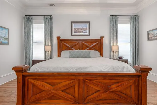 a view of entryway and hall