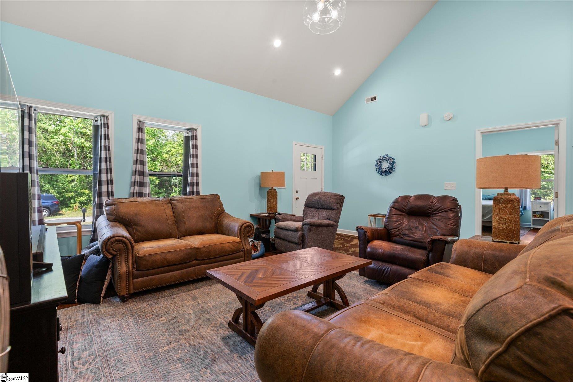67 Sawblade Ridge Marietta, SC 29661 - Photo 5 of 33