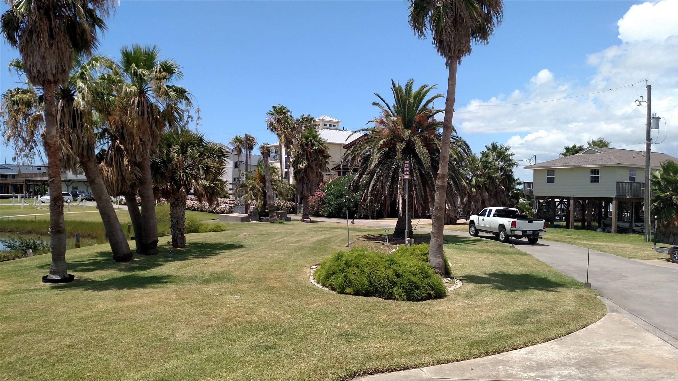 0 Anchor Drive Freeport, TX 77541 - Photo 6 of 9 an ocean view with palm trees