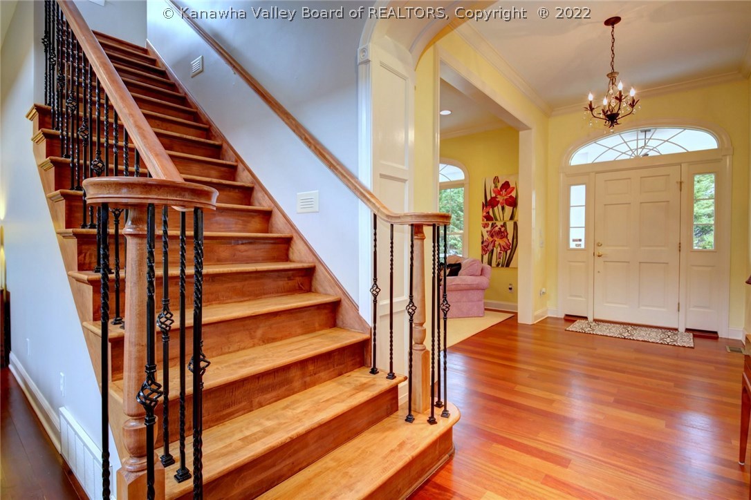 105 Salem Road Charleston, WV 25314 - Photo 4 of 30 Gallery Image 4