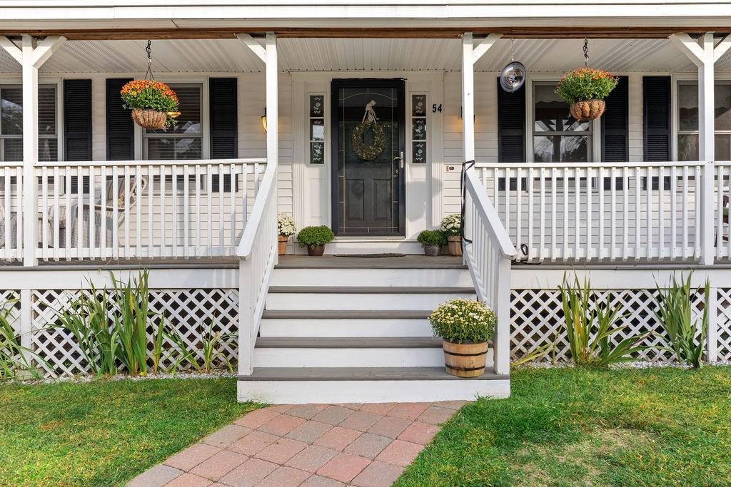 54 Jaffarian Road Haverhill, MA 01830 - Photo 7 of 30 Gallery Image 7