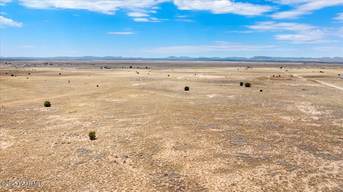 3254 West Onyx Road Paulden, AZ 86334 - Photo 12 of 13 a view of beach and an ocean
